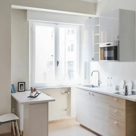 Hintown Mini Central Flat *
